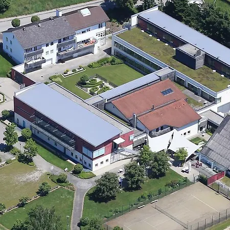 Schandl Hotell 4*