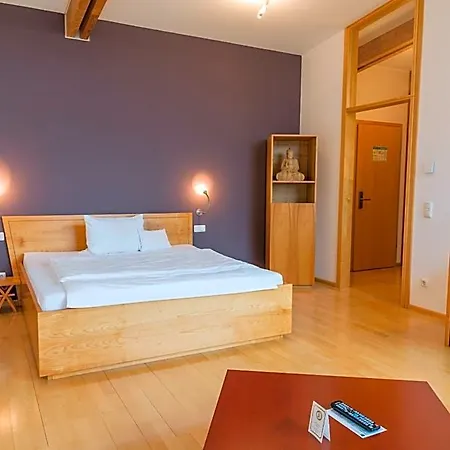 Schandl 4*